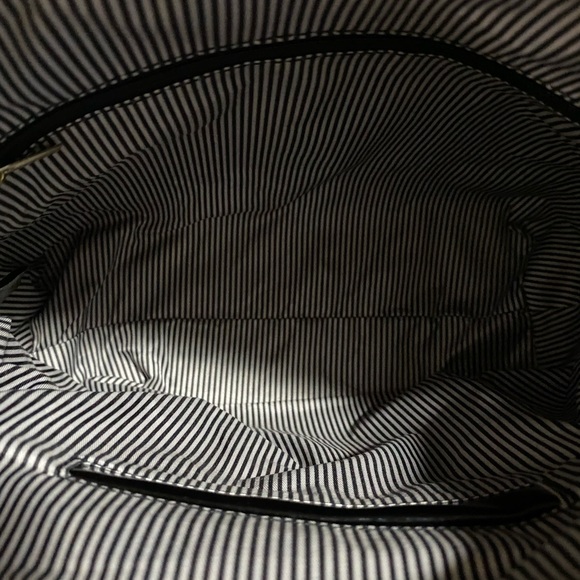 Patent leather Obama Shoulder/Crossbody bag - Picture 5 of 6